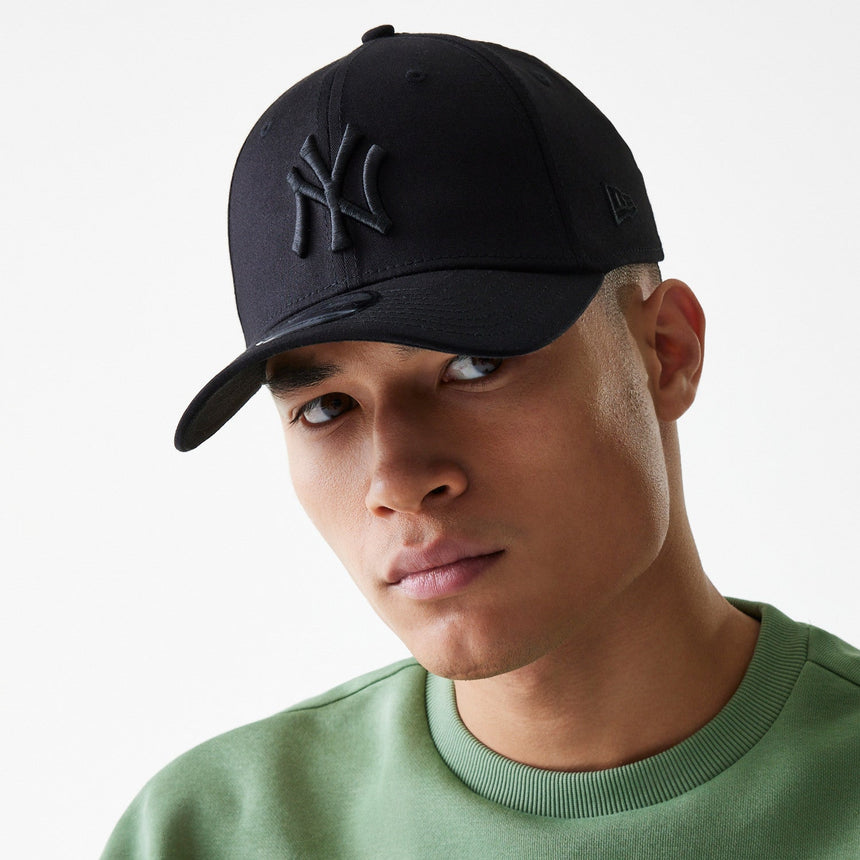 Cappellino New York Yankees, New Era, 39THIRTY, Basic, Nero Totale
