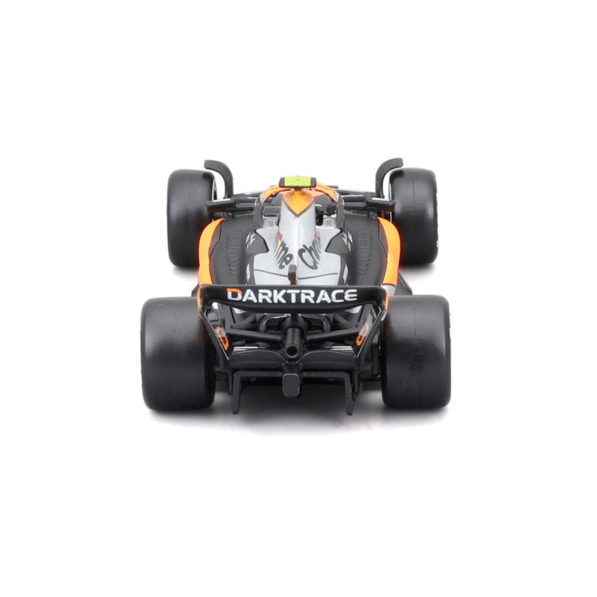 Modellino di auto McLaren F1, con casco, MCL60, bburago, 1:43, Lando Norris #4