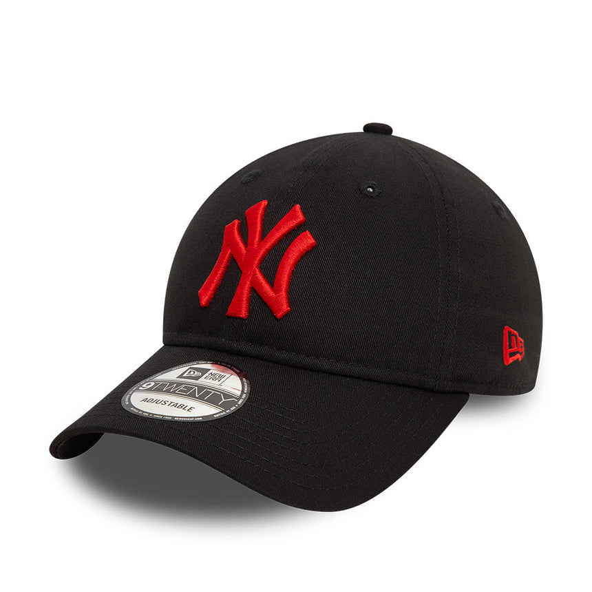 Cappellino dei New York Yankees, logo rosso, New Era, 9TWENTY, essenziale, nero