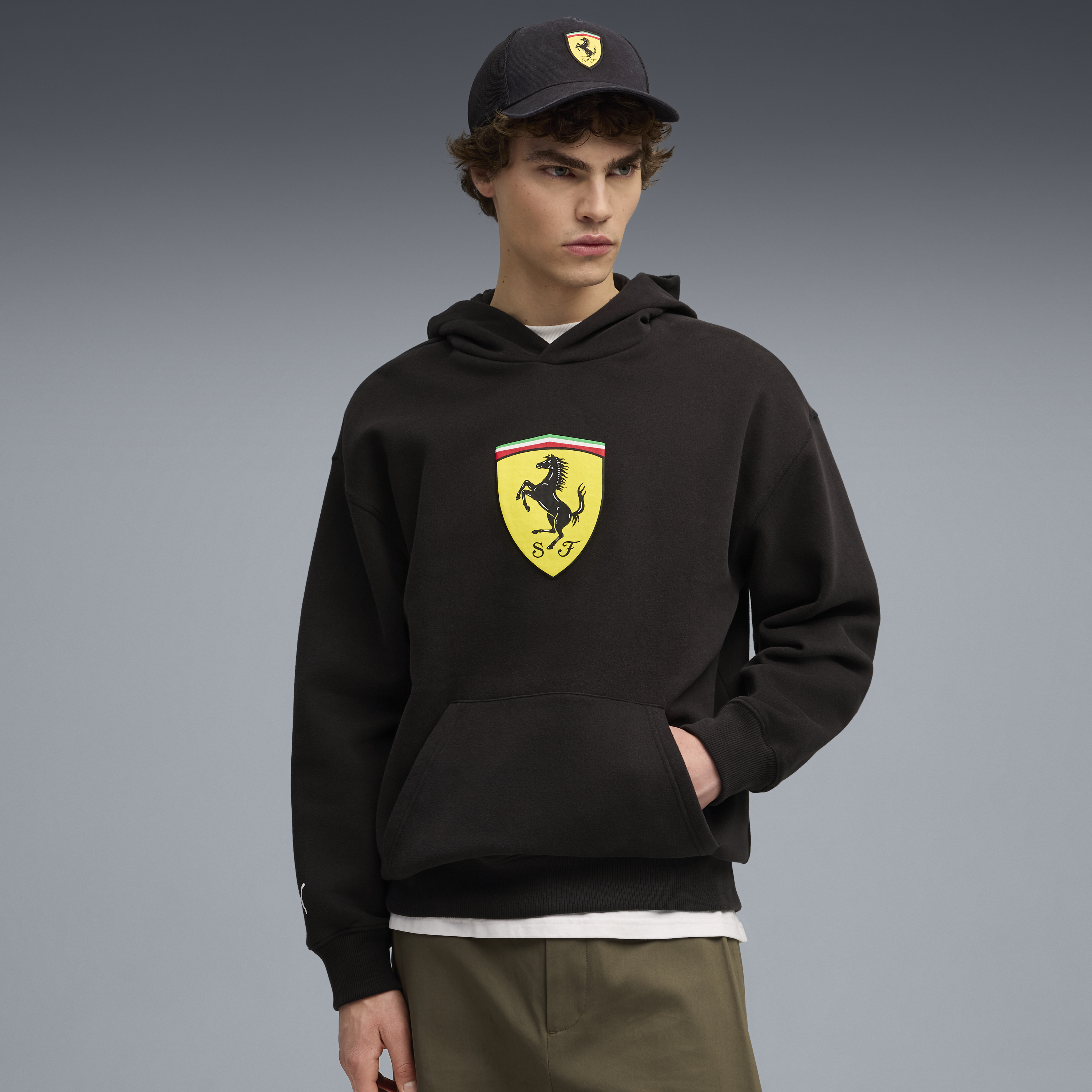 Felpa Ferrari, Puma, abbigliamento sportivo, logo scudetto, nero 🔥