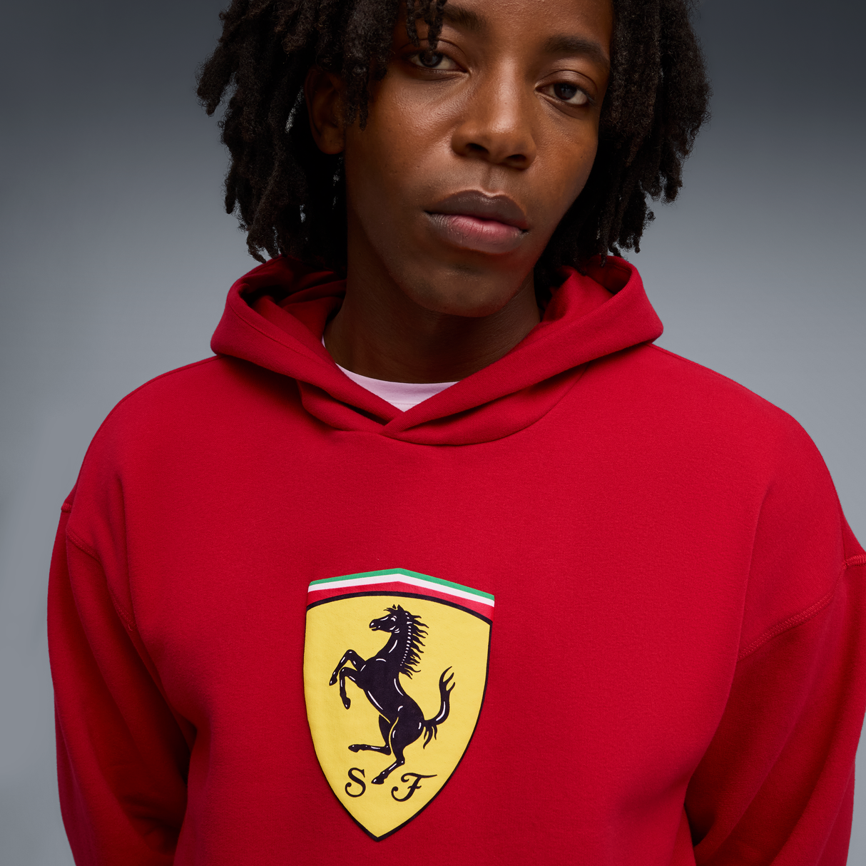 Felpa Ferrari, Puma, abbigliamento sportivo, logo scudetto, rosso 🔥