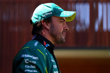 Alonso valuta i primi aggiornamenti Aston Martin
