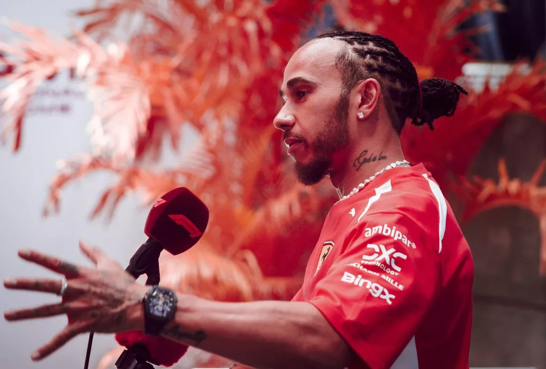 Hamilton spera in un progresso Ferrari nel 2026