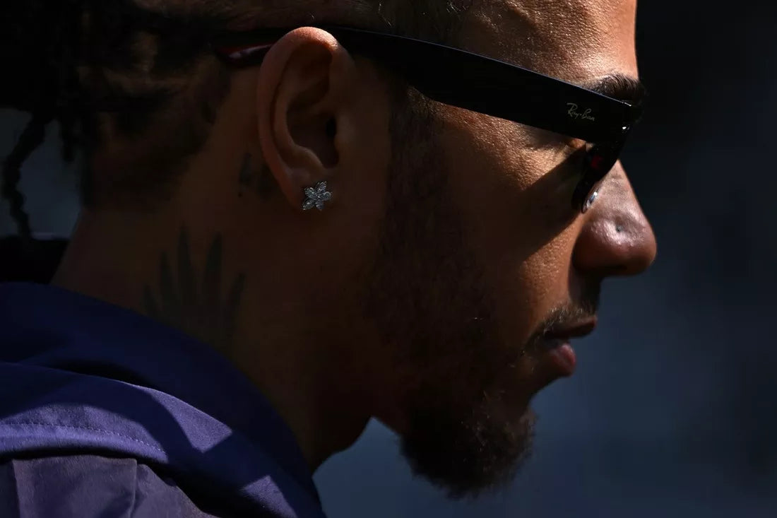 Hamilton riflette sul passo Ferrari in Spagna