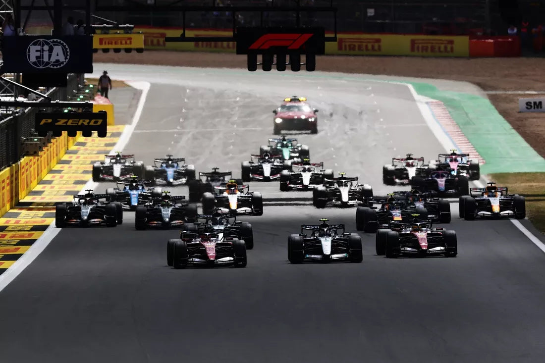 La FIA spiega il giro di formazione dietro safety car