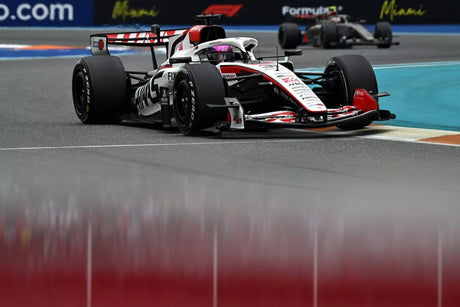 Haas fatica con due ritiri in Olanda