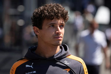 Norris domina la gara con ritmo superiore a metà corsa