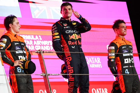 Esperto: “Verstappen distruggerebbe Piastri e Norris in una McLaren”