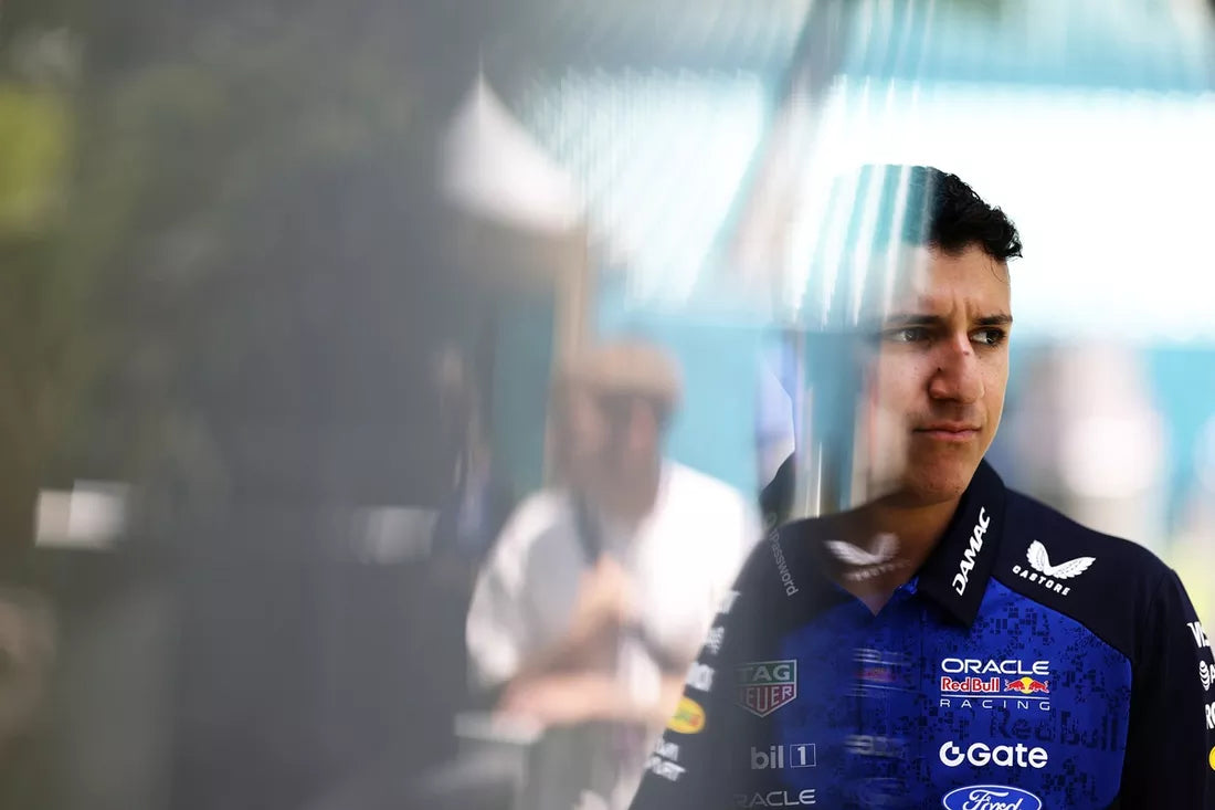 Hadjar si avvicina a Verstappen nel confronto in Red Bull