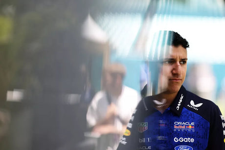 Hadjar si avvicina a Verstappen nel confronto in Red Bull