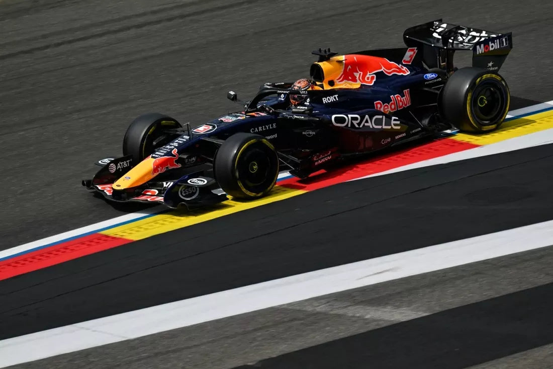 Verstappen e Hadjar puntano all’apprendimento per il 2027