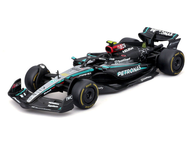 Auto modello Mercedes, Bburago, Lewis Hamilton, #44, scala 1:43, F1W15