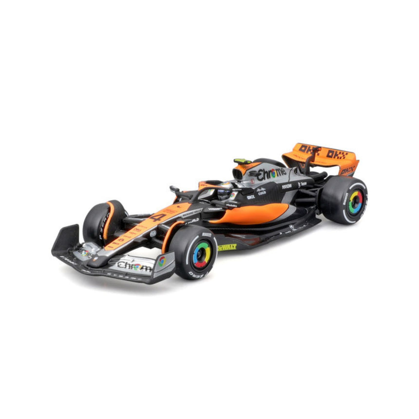 Modellino di auto McLaren F1, con casco, MCL60, bburago, 1:43, Lando Norris #4