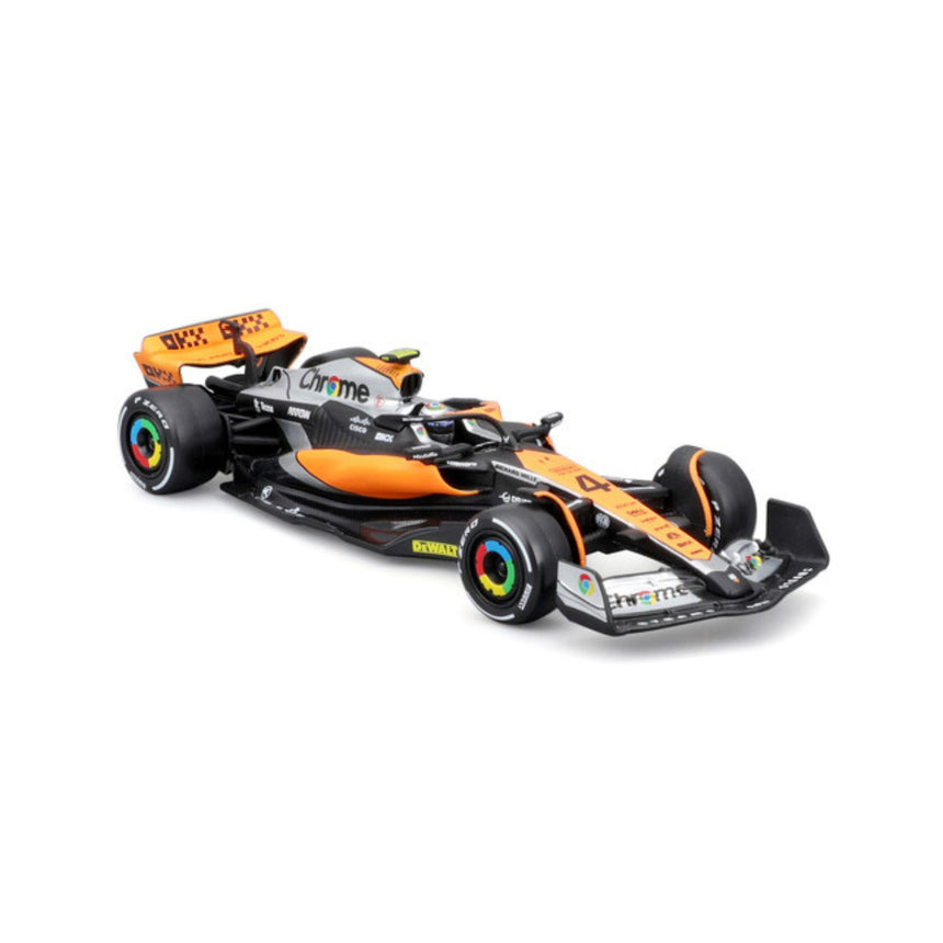 Modellino di auto McLaren F1, con casco, MCL60, bburago, 1:43, Lando Norris #4