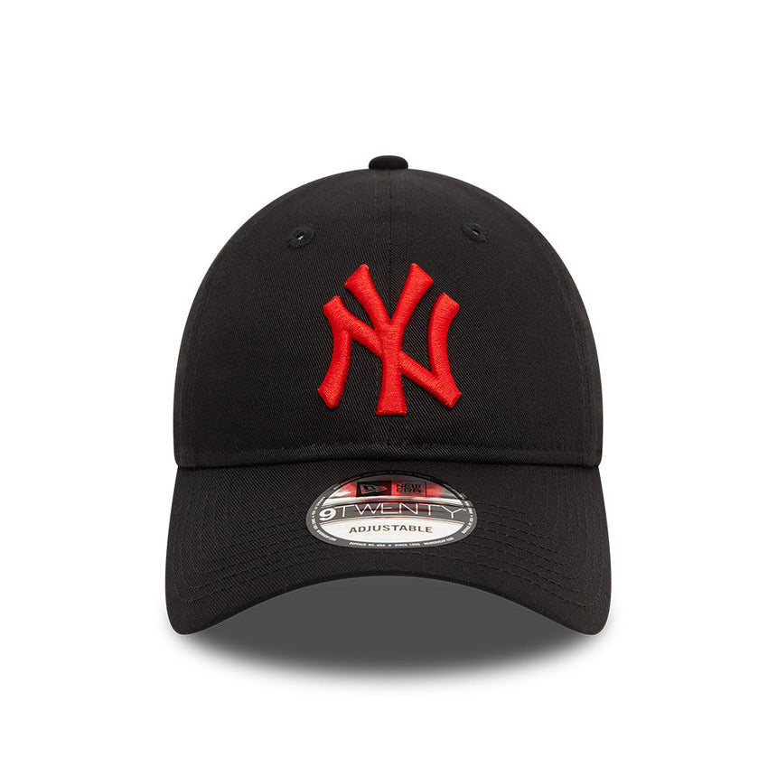 Cappellino dei New York Yankees, logo rosso, New Era, 9TWENTY, essenziale, nero