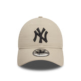 Cappello New York Yankees, logo nero, New Era, 9TWENTY, essenziale, beige