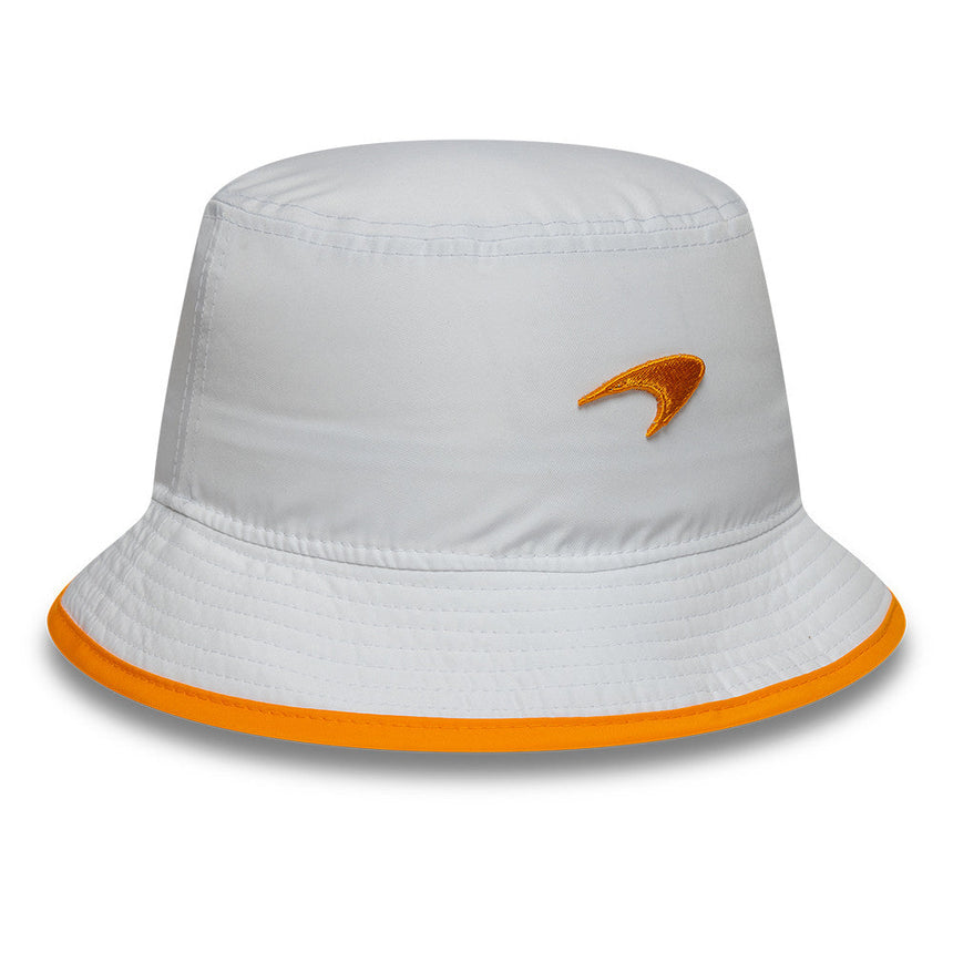 Cappello bucket McLaren x Reiss, stagionale, a taglio affusolato, New Era, 9FORTY, bianco