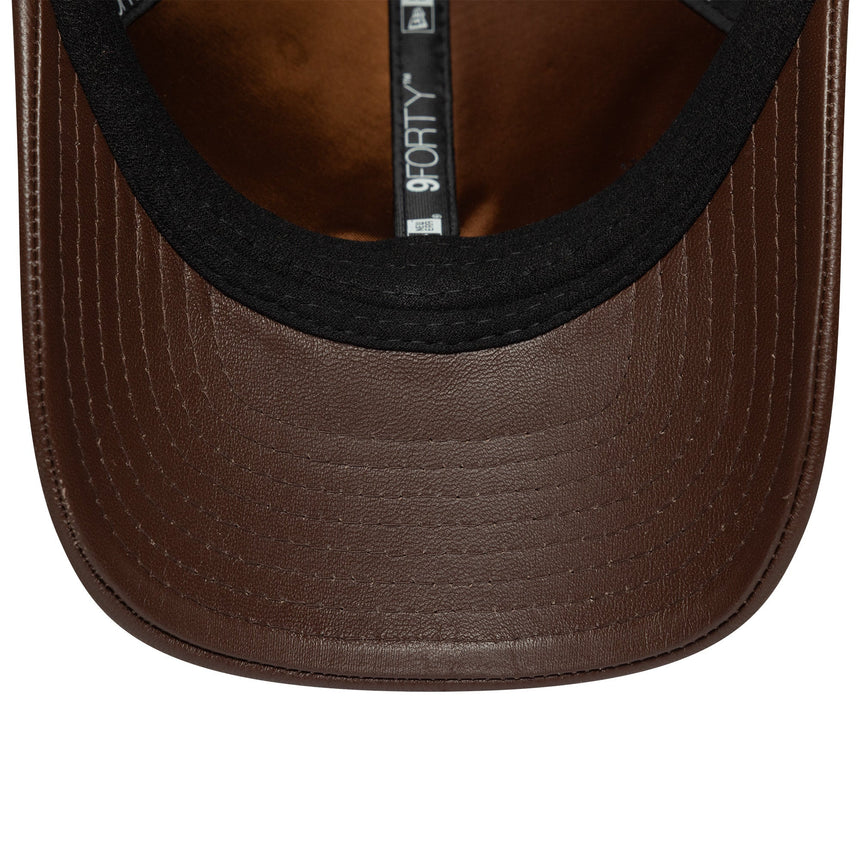 Cappellino New York Yankees in pelle, New Era, 9FORTY, tinta unita marrone